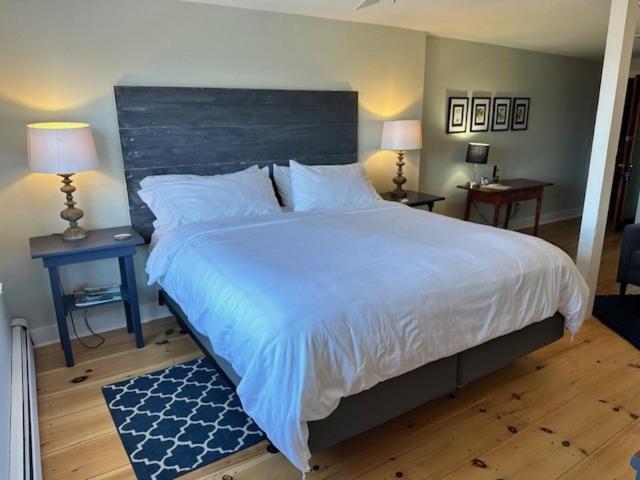 The Bradley Inn New Harbor Экстерьер фото